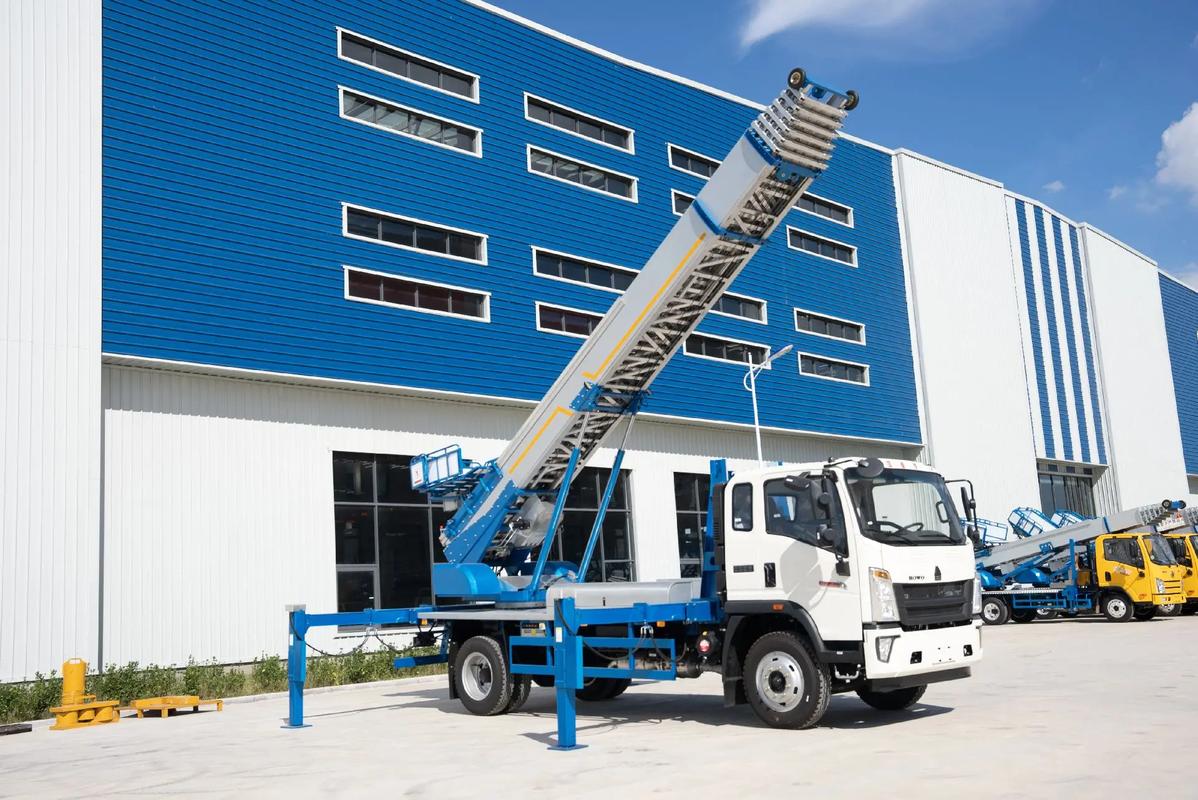 江山小型云梯车上料车租赁多少钱